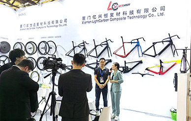 LightCarbon V Číně Cyklus 2024 Šanghaj